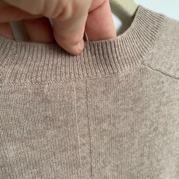 Aritzia Group of Babaton Luxe Cashmere Sweater in Oatmeal - Picture 13 of 14